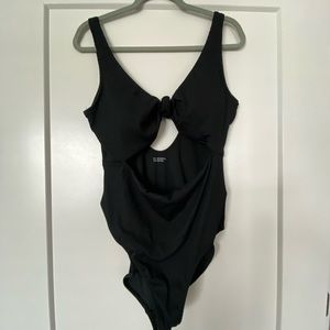 NEVER WORN AERIE ONE PIECE